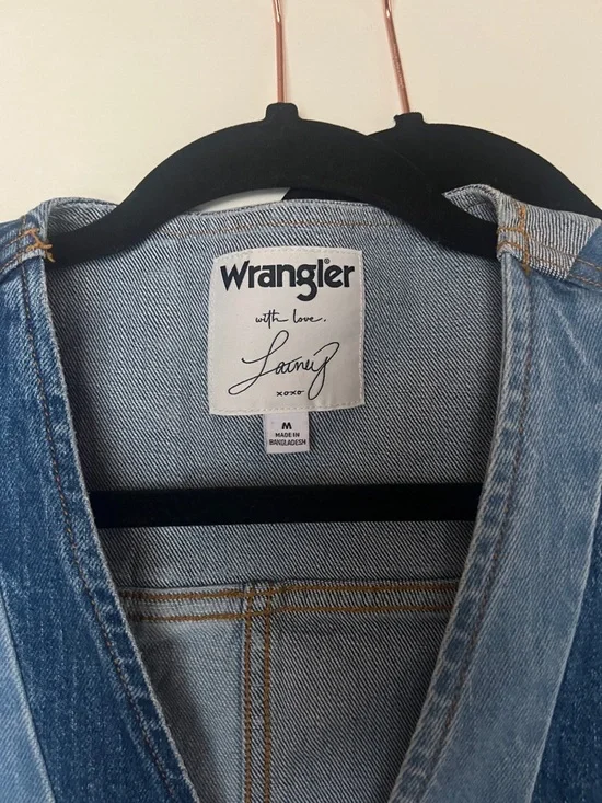 Wrangler Two-Tone Patchwork Denim Vest in Blue - Picture 2 of 8